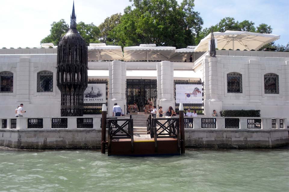 Ponti e pontili in legno