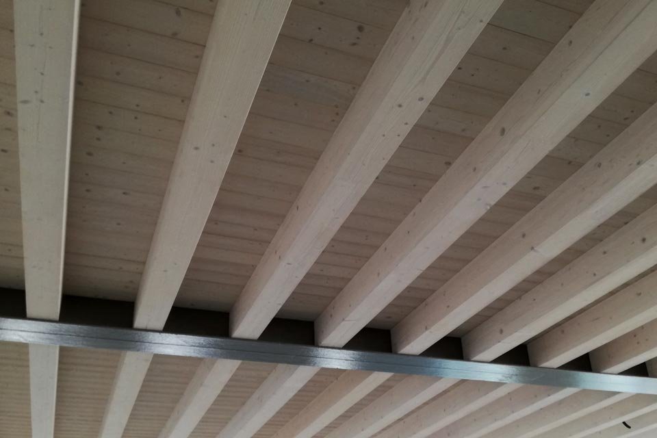 Tetti in legno lamellare 