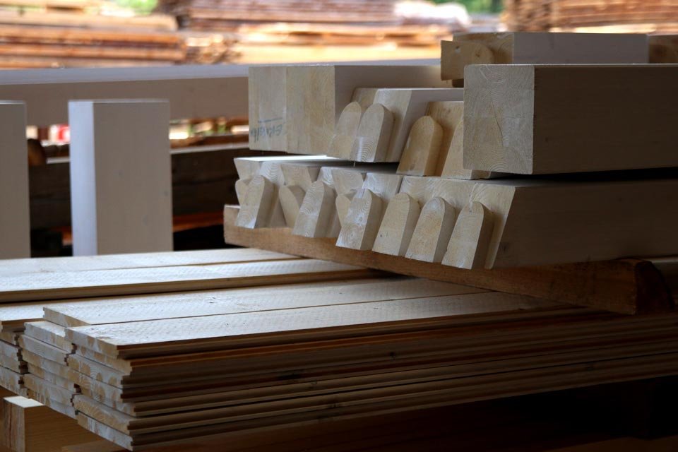 Travi in legno lamellare