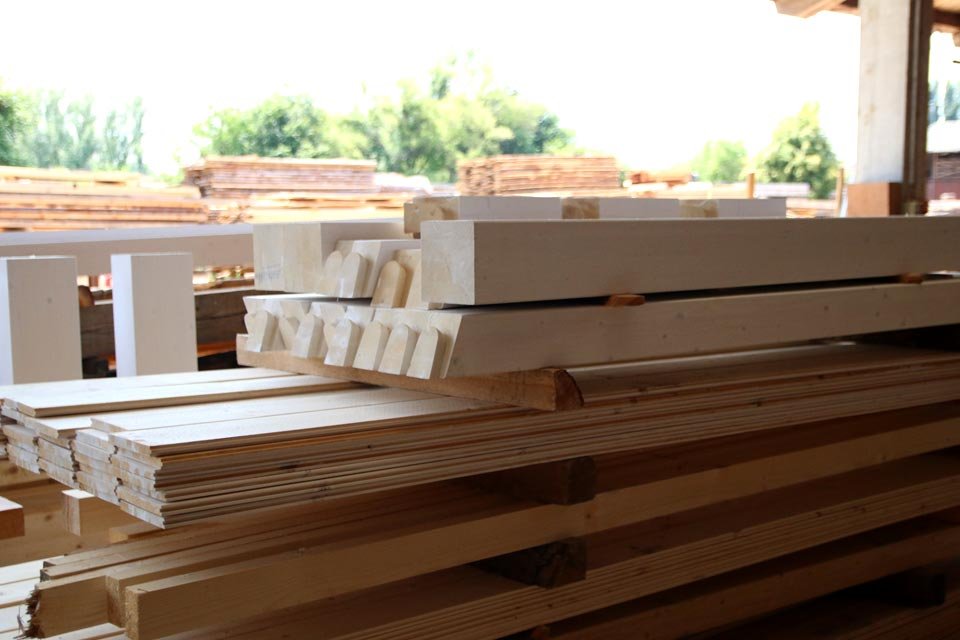 Travi in legno lamellare